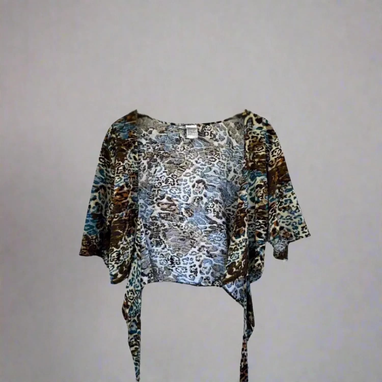 Jaguar — Wrap Top